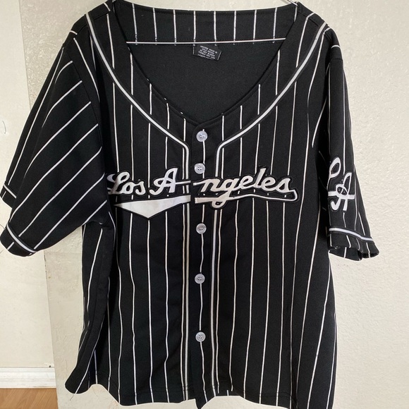 Sold on Curtsy 💄💄💄 - Picture 1 of 7